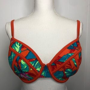 Xhilaration underwire bathing suit top. Size D/DD
